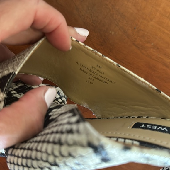 Shoes - Picture 3 of 3